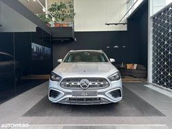 Gri Utilizat 2024 Mercedes GLA200 AMG line SUV | 49.900 EUR