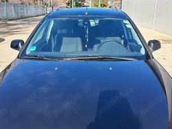 Negru Utilizat 2007 Ford Mondeo Hatchback | 2.500 EUR (Preț OK)