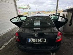 Negru Utilizat 2011 Skoda Octavia Berlinǎ | 2.500 EUR (Preț OK)