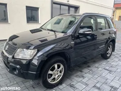Negru Utilizat 2011 Suzuki Grand Vitara Comfort SUV | 5.998 EUR