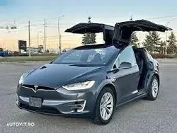 Gri Utilizat 2018 Tesla Model X SUV | 24.900 EUR