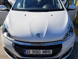 Utilizat 2018 Peugeot 208 Hatchback | 7.000 EUR (Preț OK)