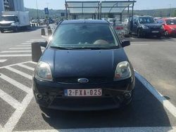 Negru Utilizat 2006 Ford Fiesta S Hatchback | 850 EUR (Preț OK)
