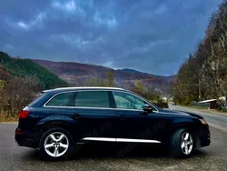 Albastru Utilizat 2016 Audi Q7 SUV | 20.500 EUR