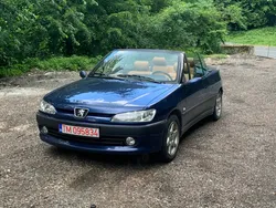 Albastru Utilizat 2000 Peugeot 306 Cabrio | 1.750 EUR
