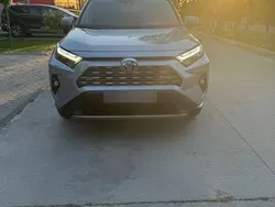Gri Utilizat 2022 Toyota RAV4 Hybrid Luxury SUV | 38.700 EUR (Scump)