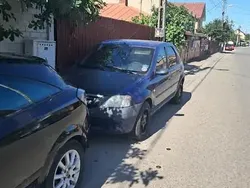 Utilizat 2006 Dacia Logan Berlinǎ | 700 EUR (Super Preț)
