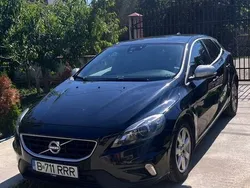 Negru Utilizat 2016 Volvo V40 Break | 8.100 EUR (Preț bun)
