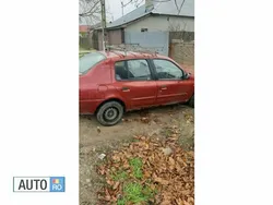 Rosu Utilizat 2001 Renault Clio II Berlinǎ | 600 EUR (Preț bun)