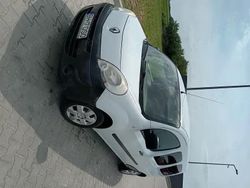 Utilizat 2011 Renault Kangoo Monovolum | 3.250 EUR