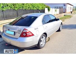 Gri Utilizat 2002 Ford Mondeo Berlinǎ | 2.800 EUR