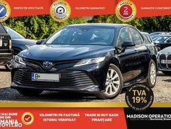 Negru Utilizat 2019 Toyota Camry Berlinǎ | 15.900 EUR (Preț OK)