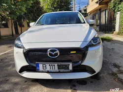 Alb Utilizat 2023 Mazda 2 Center-Line Hatchback | 15.700 EUR