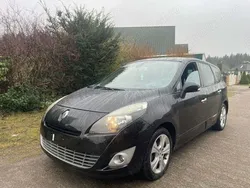 Utilizat 2010 Renault Scénic III Monovolum | 2.160 EUR (Super Preț)