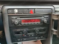 Galben Utilizat 2004 Audi A4 Berlinǎ | 2.300 EUR (Preț OK)