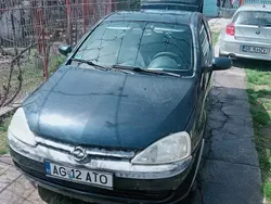 Albastru Utilizat 2002 Opel Corsa Hatchback | 2.100 EUR