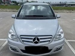 Gri Utilizat 2011 Mercedes B200 Monovolum | 4.499 EUR (Preț OK)