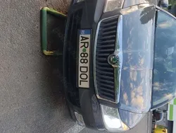 Gri Utilizat 2011 Skoda Octavia Break | 4.300 EUR (Preț bun)