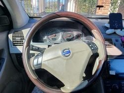 Verde Utilizat 2004 Volvo XC90 SUV | 3.500 EUR (Preț OK)