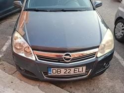 Utilizat 2007 Opel Astra Hatchback | 1.900 EUR (Preț OK)