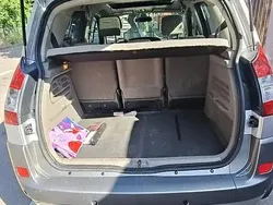 Utilizat 2005 Renault Scénic II Monovolum | 1.800 EUR