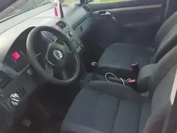 Utilizat 2004 VW Touran Monovolum | 2.200 EUR (Preț OK)