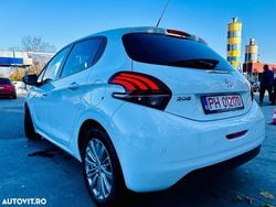 Culoarealb Utilizat 2018 Peugeot 208 Active Hatchback | 6.300 EUR (Super Preț)