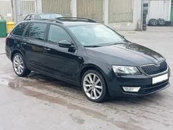 Negru Utilizat 2017 Skoda Octavia Break | 7.500 EUR (Preț bun)