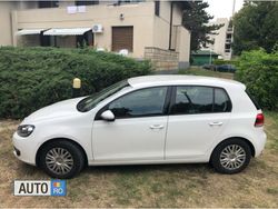 Alb Utilizat 2010 VW Golf VI Hatchback | 6.500 EUR (Puțin scump)