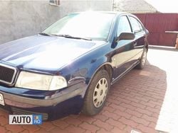 Albastru Utilizat 2003 Skoda Octavia Berlinǎ | 1.500 EUR