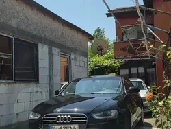 Utilizat 2013 Audi A4 Berlinǎ | 11.000 EUR