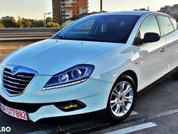 Alb Utilizat 2012 Lancia Delta Hatchback | 4.490 EUR