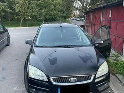 Utilizat 2007 Ford Focus Ghia Break | 7.500 EUR