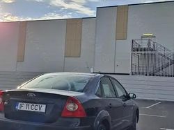 Utilizat 2006 Ford Focus Berlinǎ | 1.350 EUR