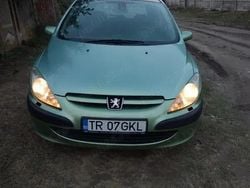 Utilizat 2003 Peugeot 307 Hatchback | 1.650 EUR (Preț OK)