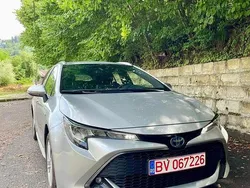 Culoareargint Utilizat 2020 Toyota Corolla Business Edition Break | 18.450 EUR (Preț bun)