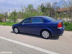 Albastru Utilizat 2003 Opel Vectra Hatchback | 1.700 EUR (Preț bun)