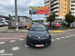 Gri Utilizat 2017 Renault Zoe Life Hatchback | 9.190 EUR (Puțin scump)