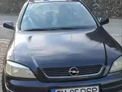 Utilizat 2003 Opel Astra Hatchback | 1.100 EUR (Preț bun)