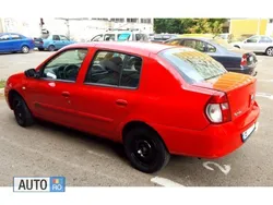 Rosu Utilizat 2006 Renault Clio II Berlinǎ | 2.500 EUR (Preț OK)