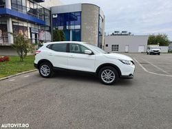 Culoarealb Utilizat 2014 Nissan Qashqai SUV | 7.990 EUR (Preț bun)