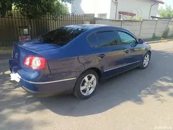 Utilizat 2009 VW Passat Berlinǎ | 3.200 EUR (Preț bun)