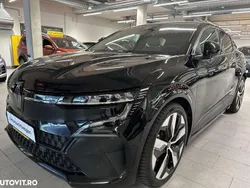 Culoarenegru Utilizat 2023 Renault Mégane Equilibre Hatchback | 27.000 EUR