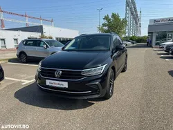 Negru normal Utilizat 2022 VW Tiguan Life SUV | 25.900 EUR (Preț OK)