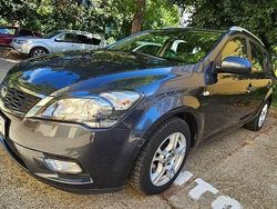 Gri Utilizat 2011 Kia Ceed Edition 7 Hatchback | 3.990 EUR (Preț OK)