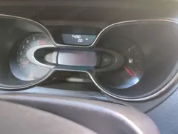 Utilizat 2016 Renault Captur SUV | 9.500 EUR (Preț OK)