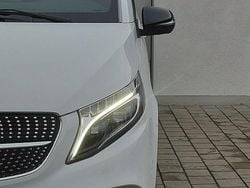 Utilizat 2021 Mercedes V300 AMG Monovolum | 68.571 EUR (Super Preț)