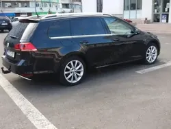 Negru Utilizat 2016 VW Golf VII Highline Break | 8.490 EUR (Preț OK)