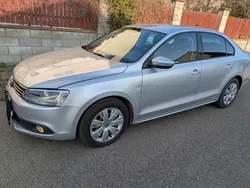Gri Utilizat 2011 VW Jetta Berlinǎ | 7.900 EUR (Scump)