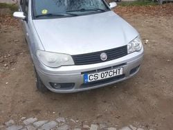 Argintiu Utilizat 2009 Fiat Albea Berlinǎ | 900 EUR